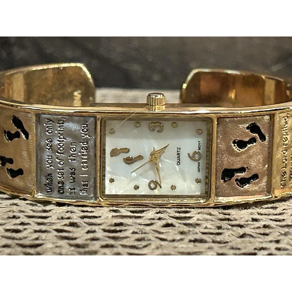 VTG CATO Quartz Watch Cream Dial‎ Stainless Steel Gold Cuff Band Works
